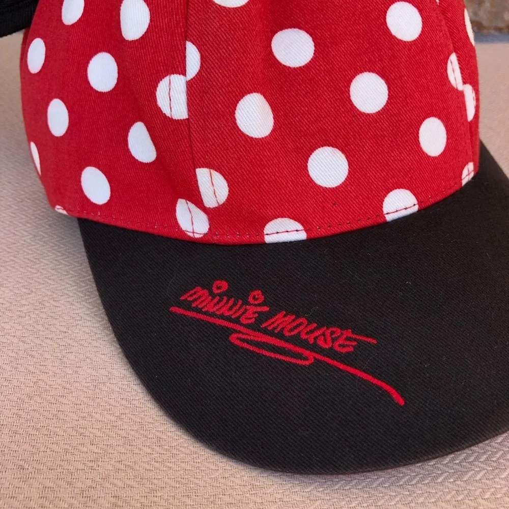Walt Disney World Black Red Polka Dots Autographed Minnie Mouse Ears Bow Hat